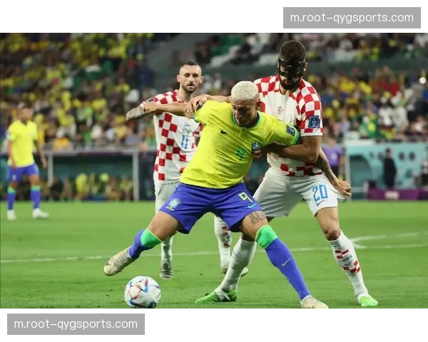 克罗地亚战术纪律启示 中场精准调度掌控比赛节奏