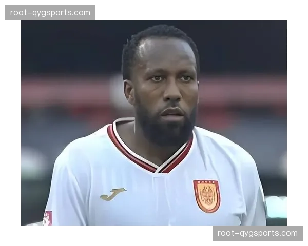 重庆铜梁龙升班马连续五轮不败,极致防守反击战术收效显著 重庆铜梁龙升班马连续五轮不败,极致防守反击战术收效显著